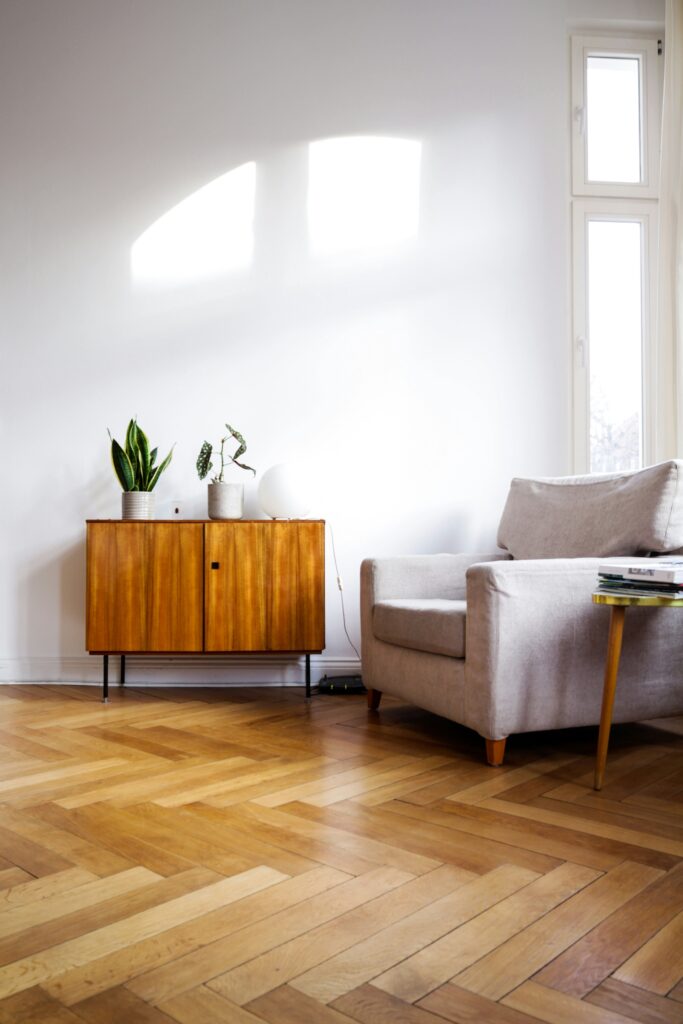 1. Natural Oak Wooden Flooring