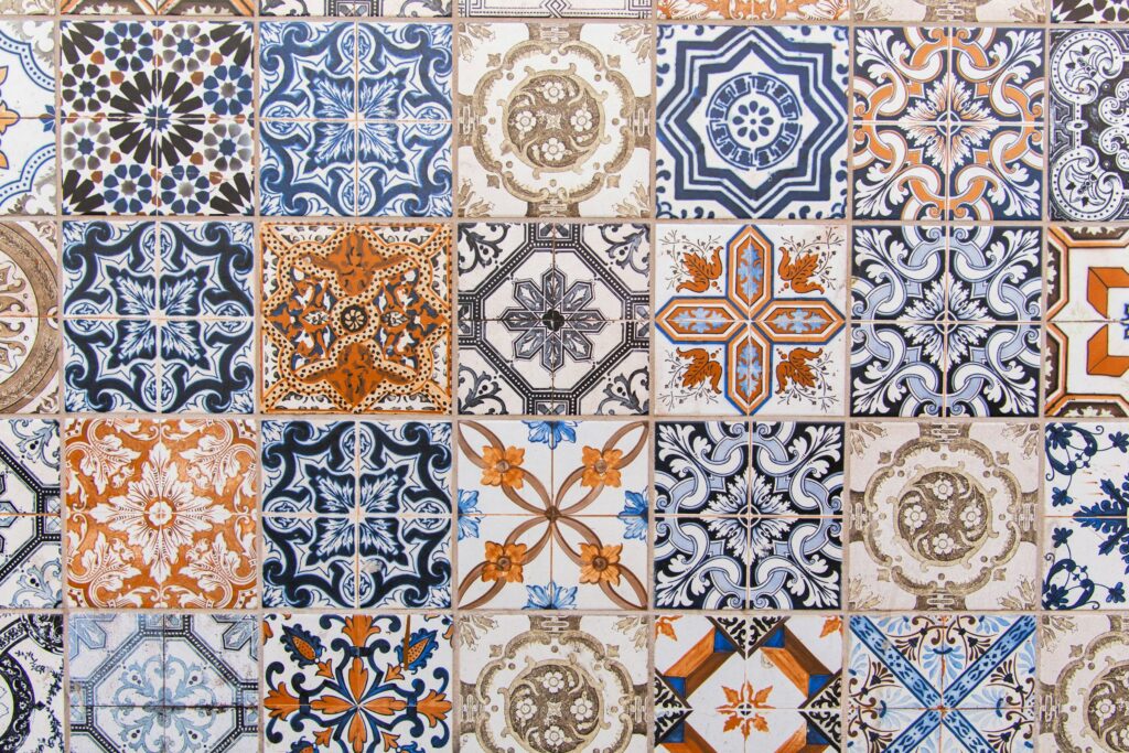 Patterned floor tiles