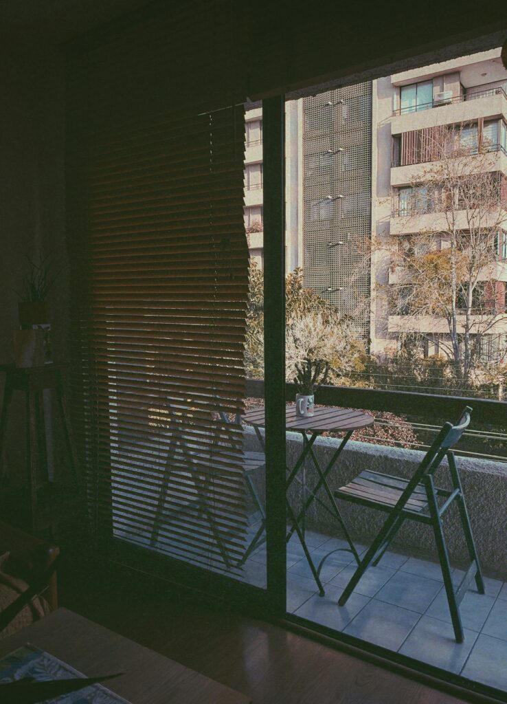 transparent balcony blinds rain